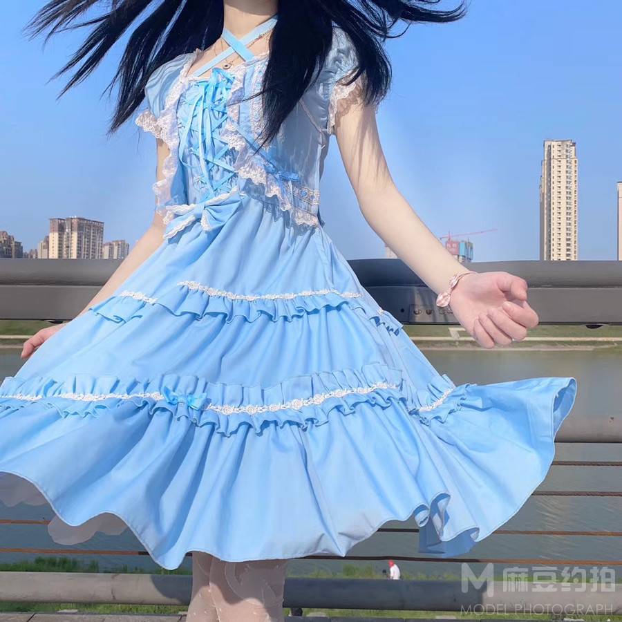 清新模特