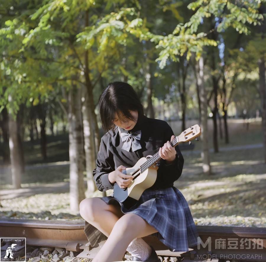 胶片模特