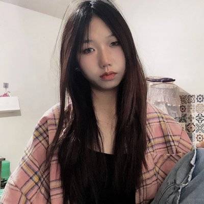 黑白模特