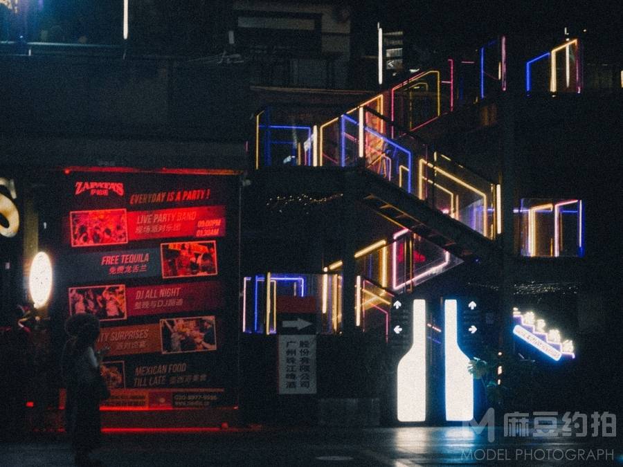暗黑模特