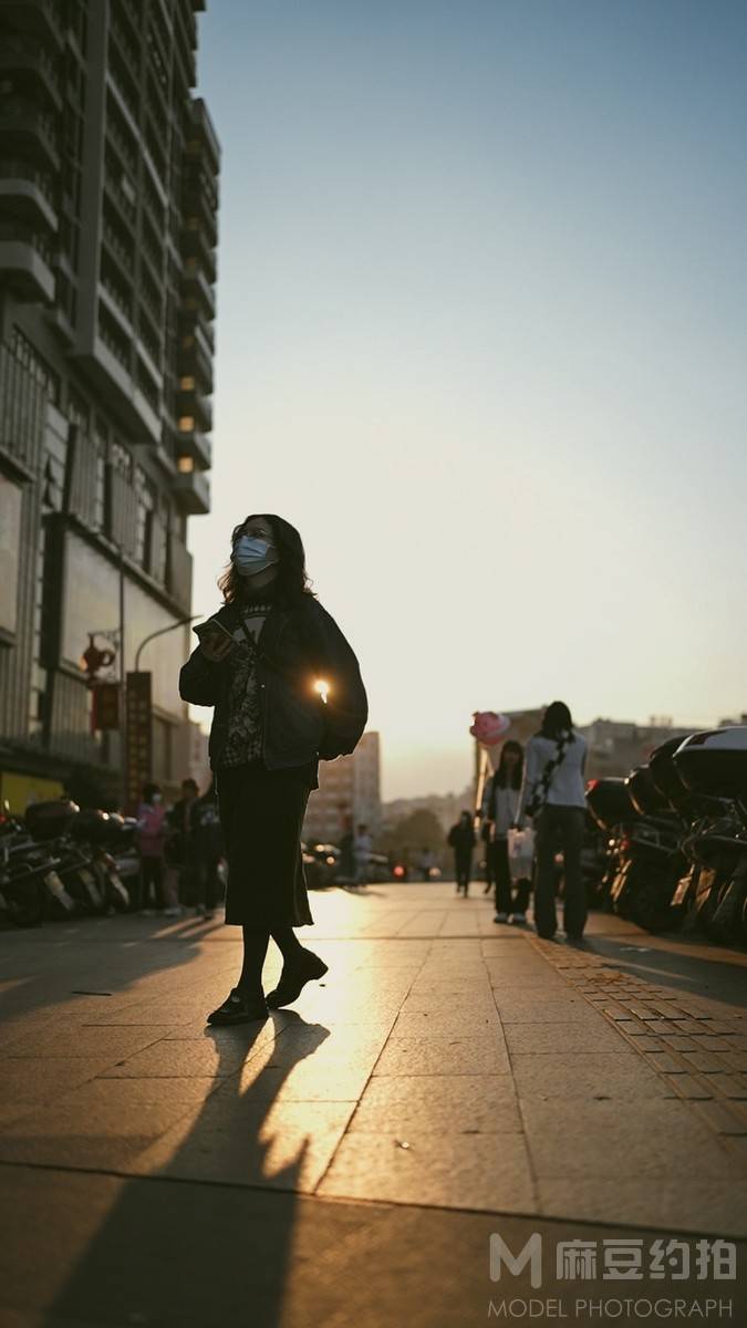 情绪模特