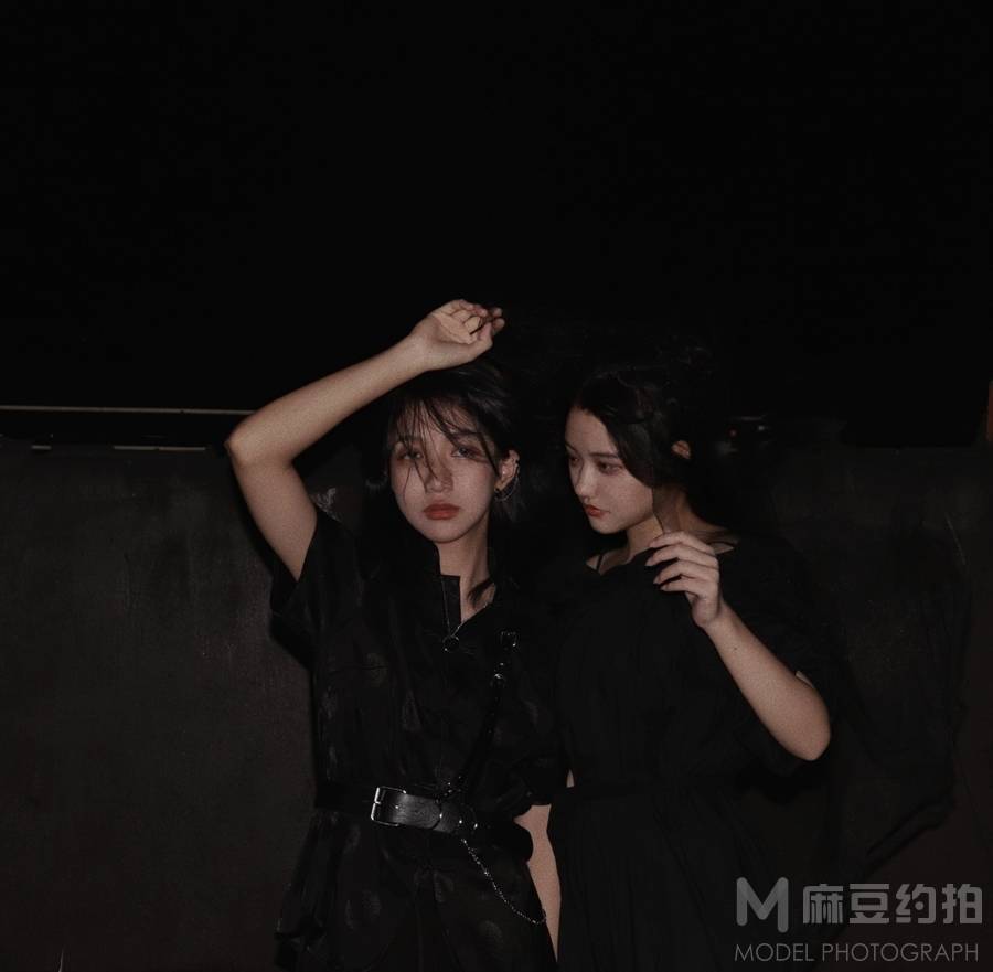 暗黑模特
