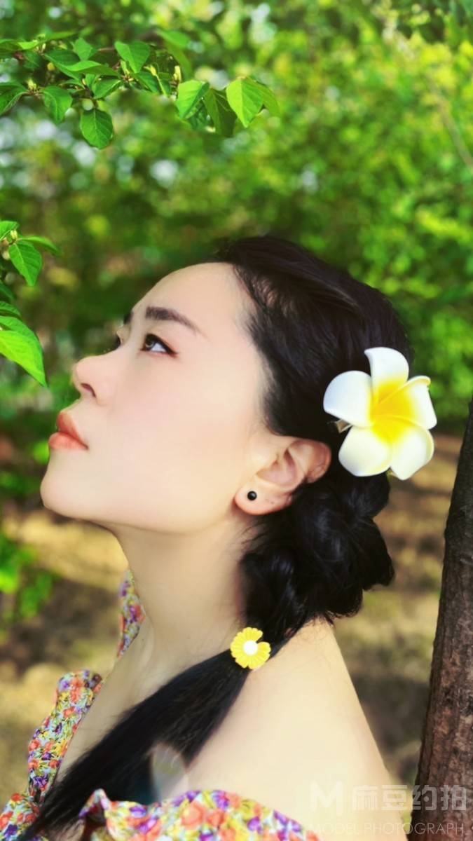 清新模特