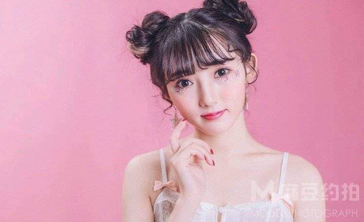 私房模特