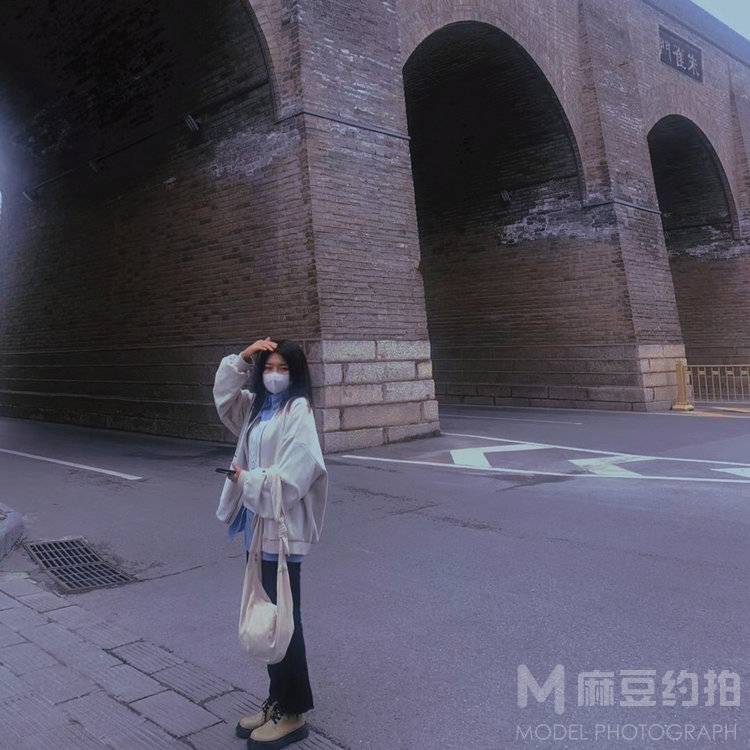 校园模特