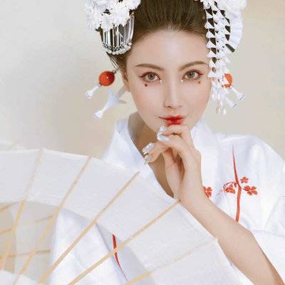 和服模特