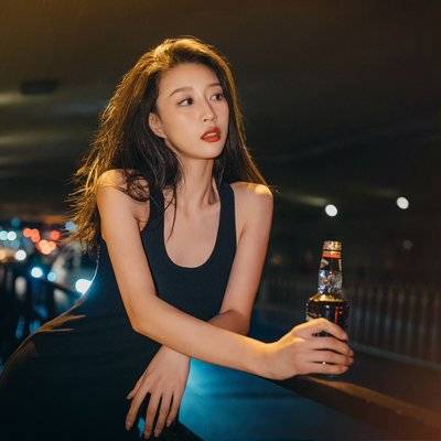 夜景模特