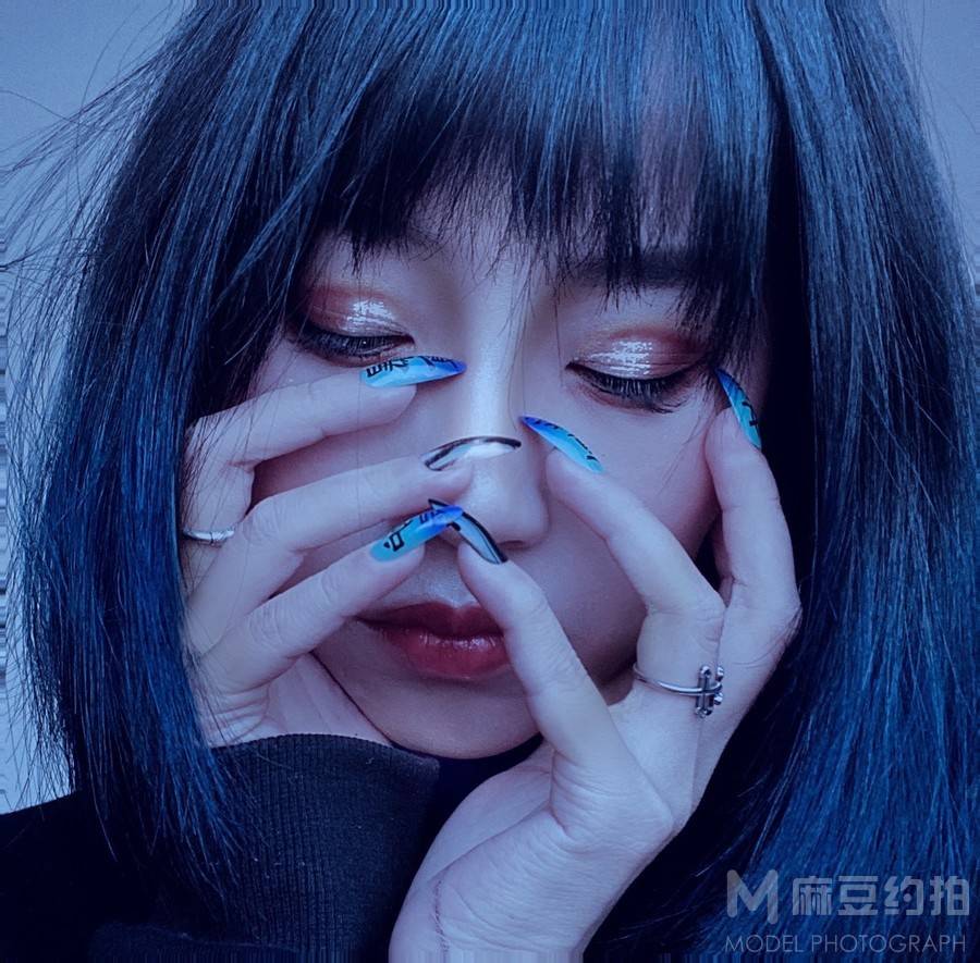 妆容模特