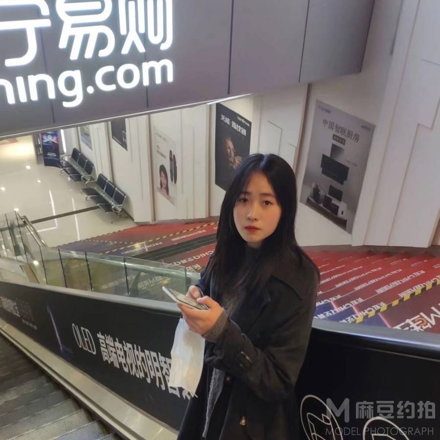 纪实模特