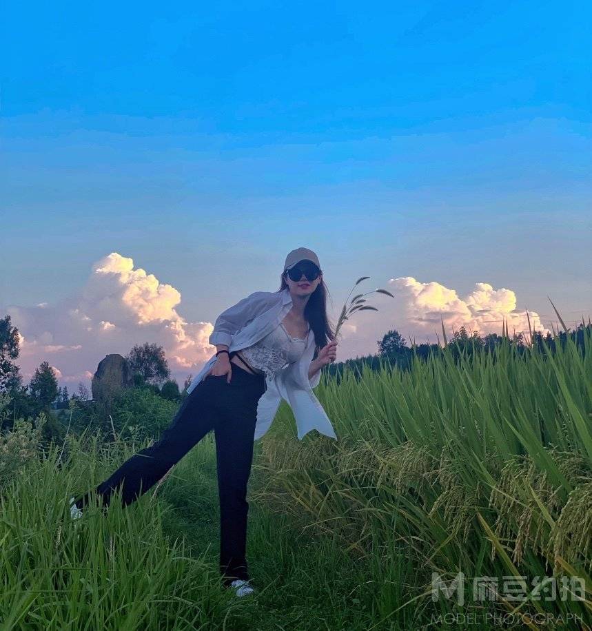 胶片模特