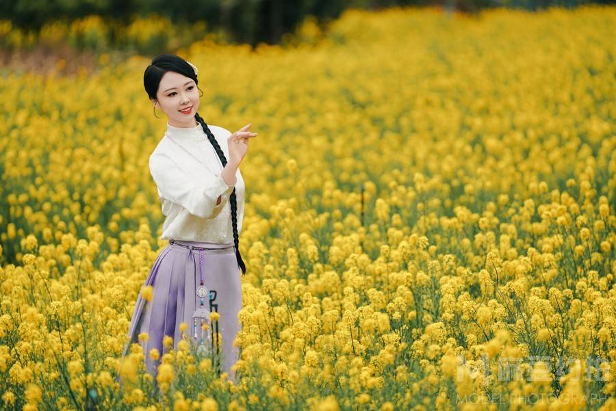 清新模特
