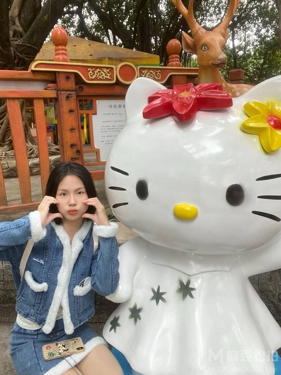 校园模特