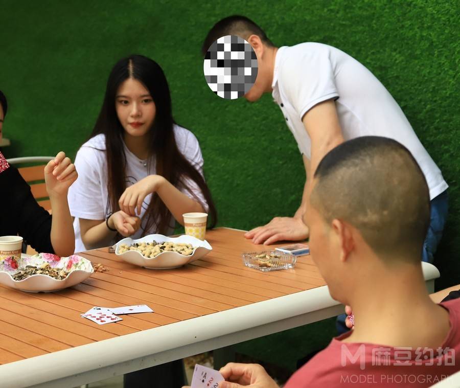 纪实模特