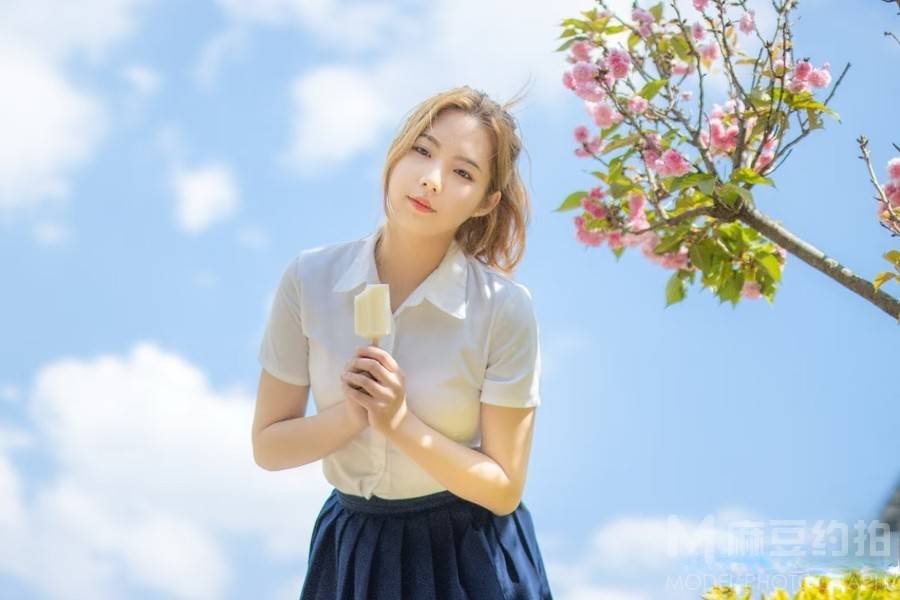 清新模特