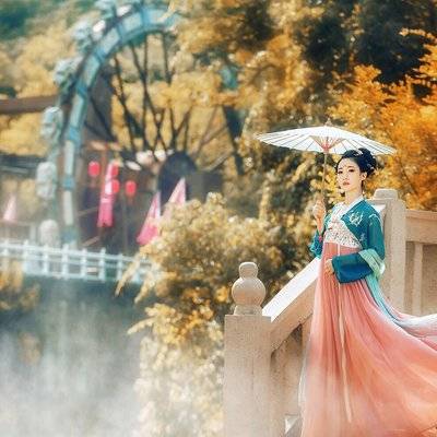 汉服模特