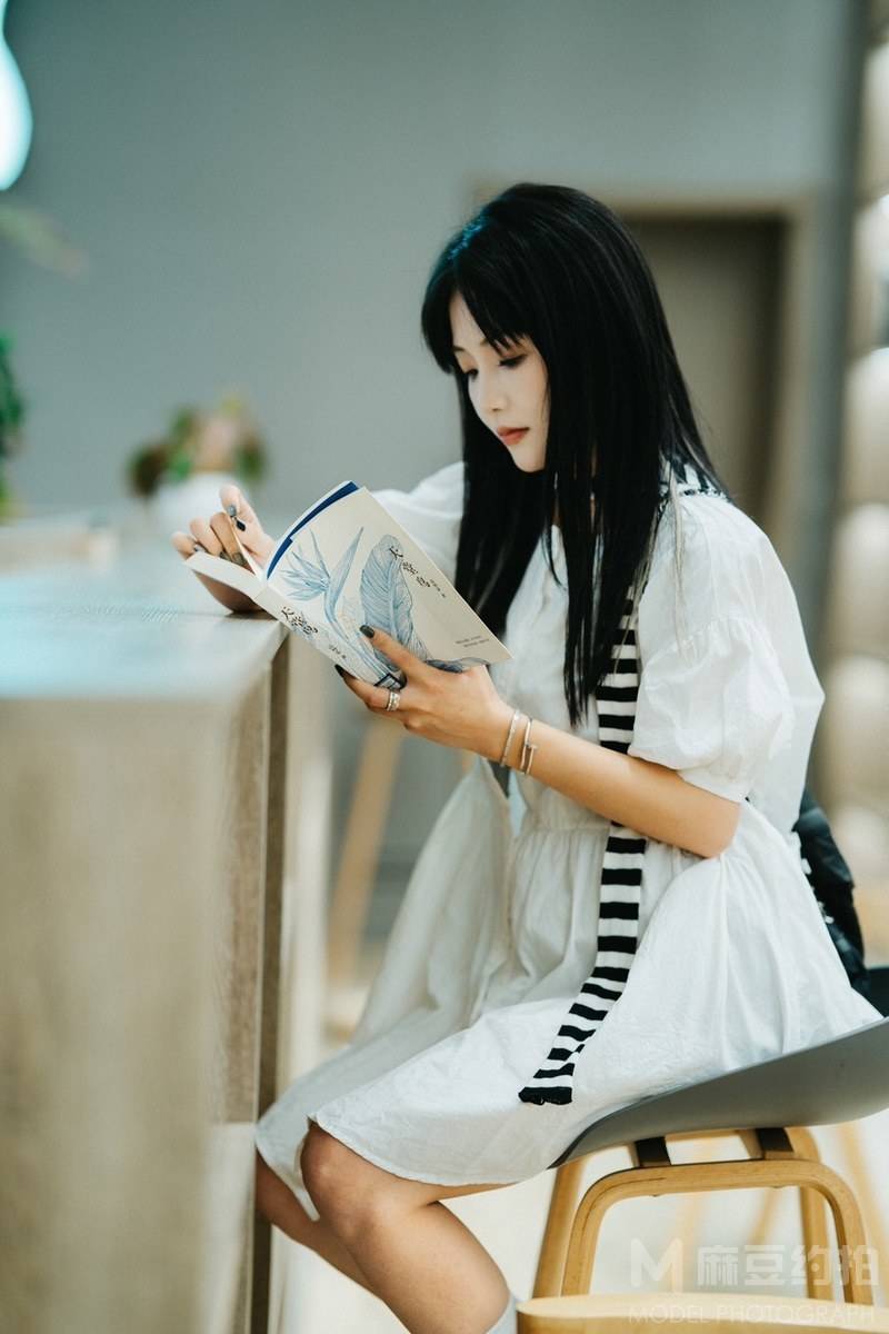 胶片模特