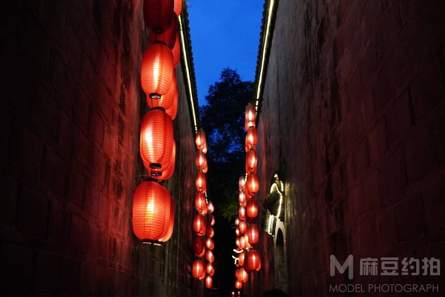 夜景模特
