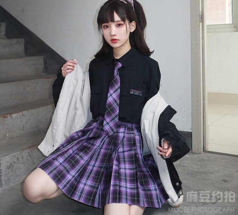 宝丽来模特