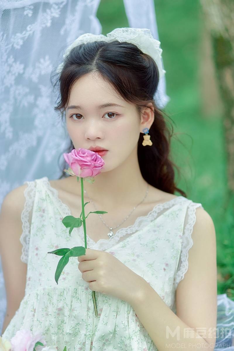 清新模特