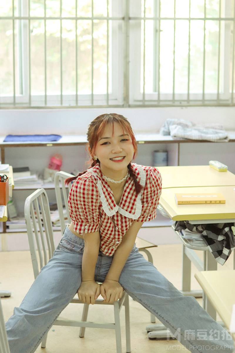 校园模特