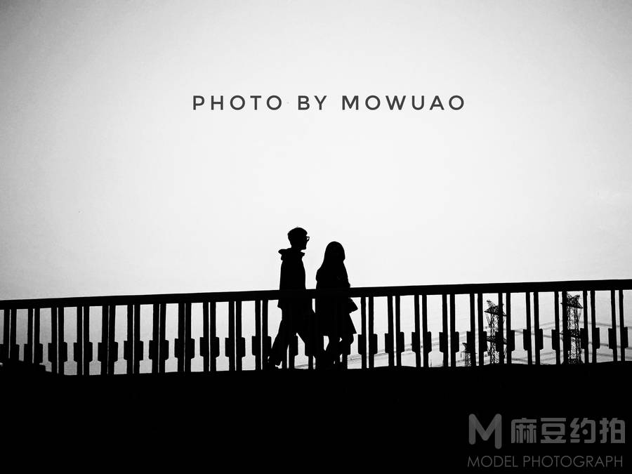 黑白模特