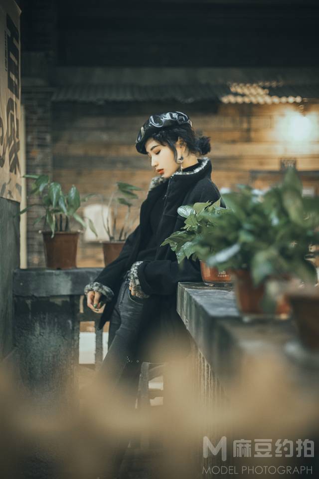 情绪模特
