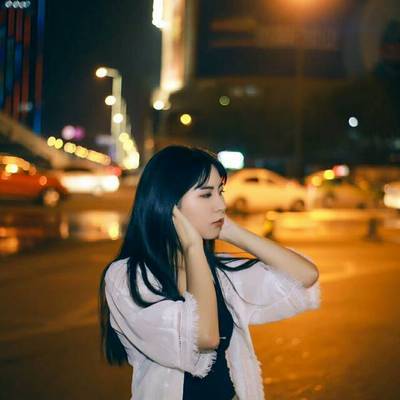 夜景模特
