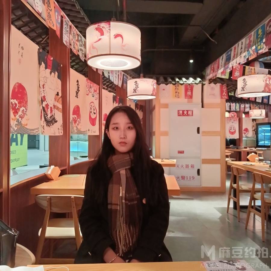 纪实模特