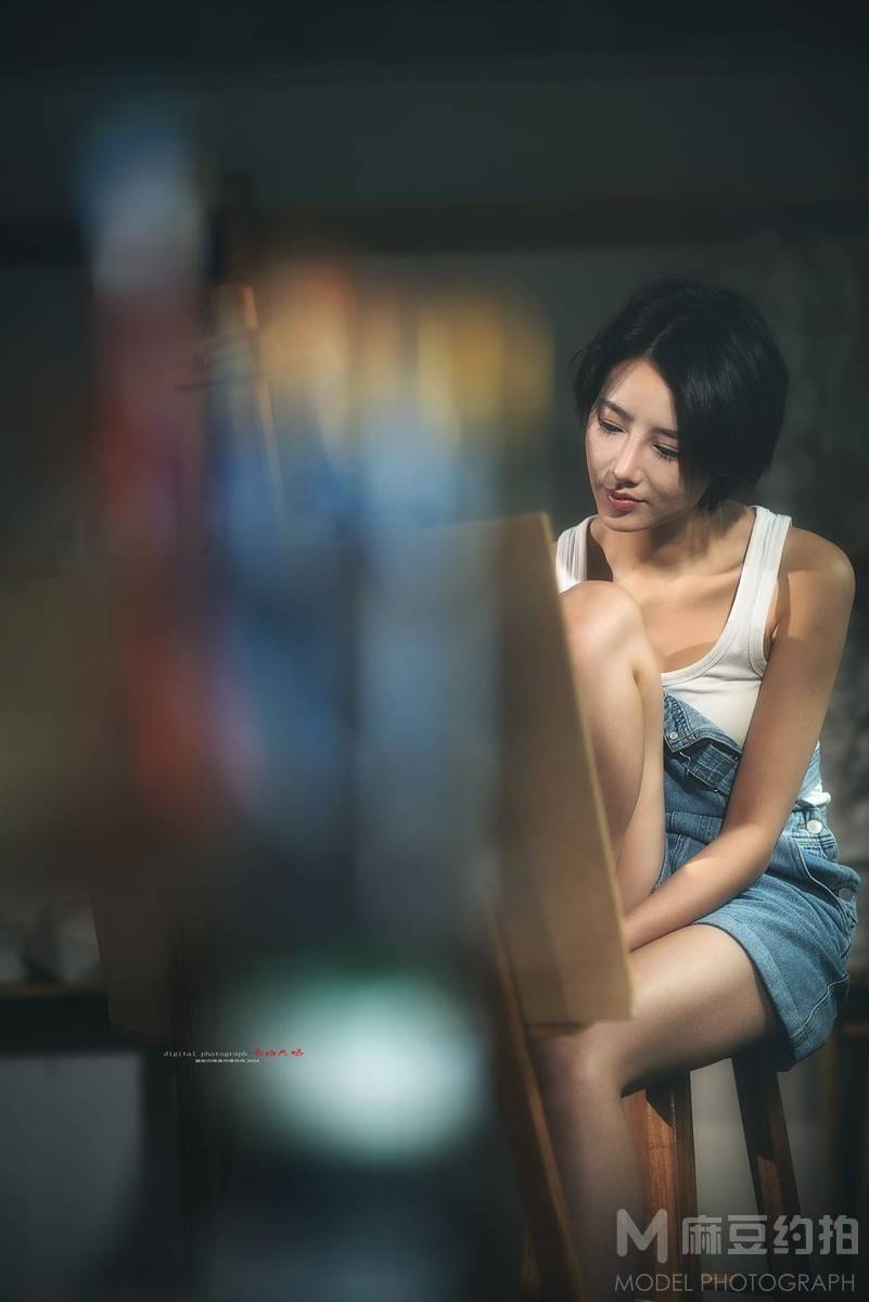 情绪模特