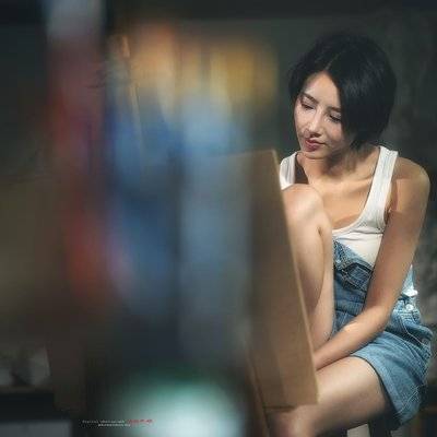 情绪模特