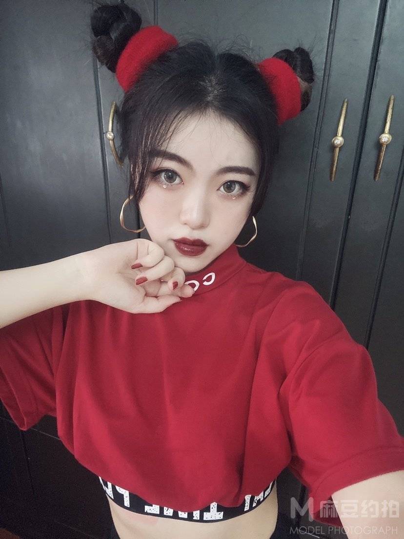 时尚模特