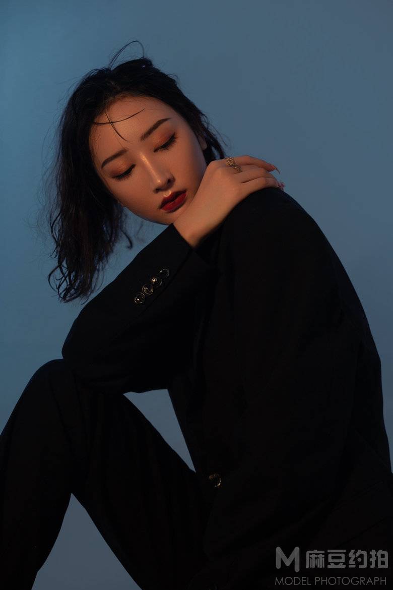 暗黑模特