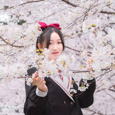 校园模特
