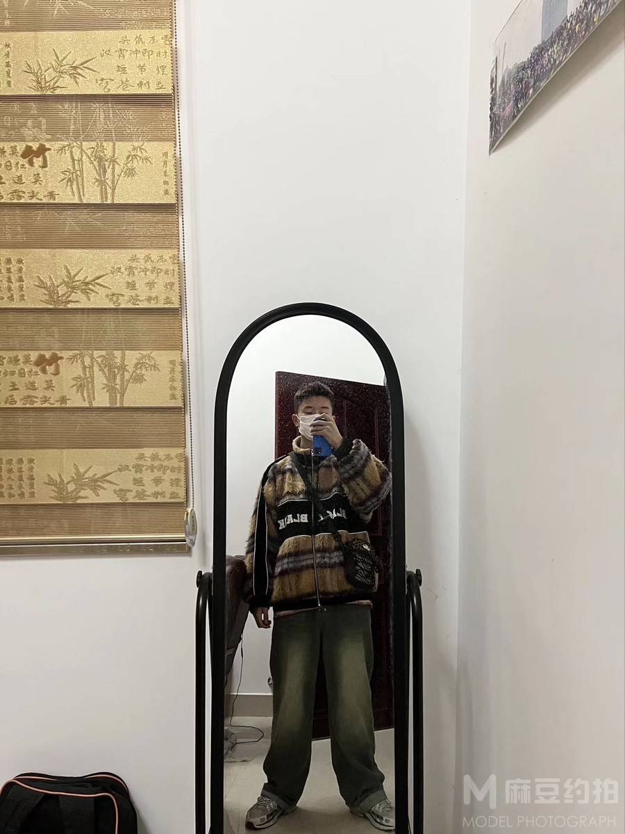 纪实模特
