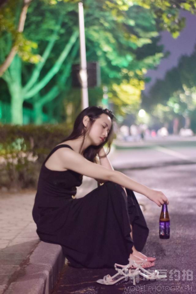 夜景模特