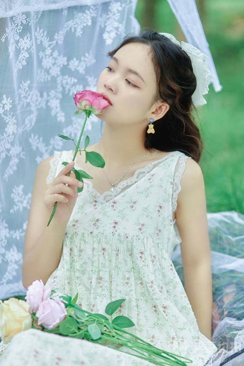 清新模特