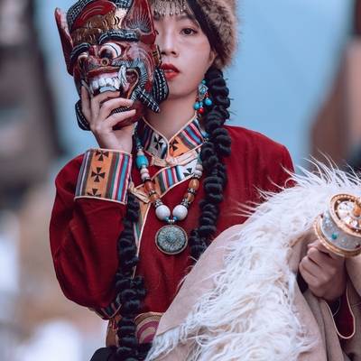 汉服模特