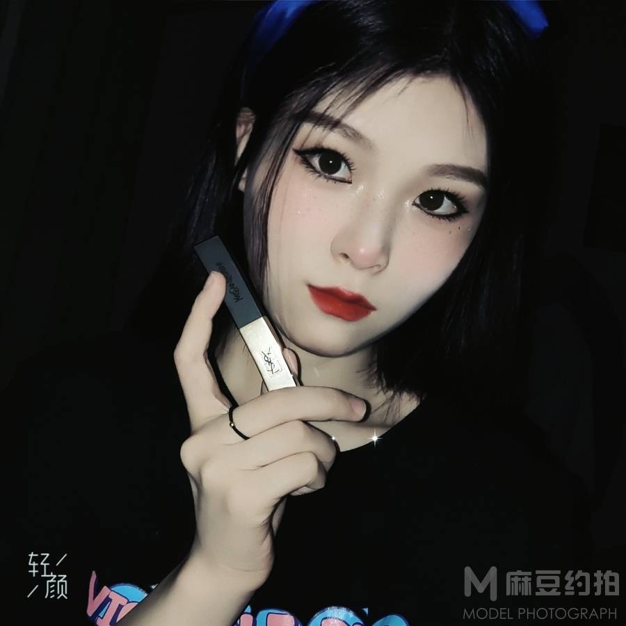 妆容模特