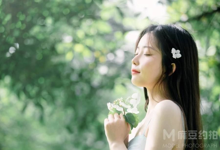 清新模特