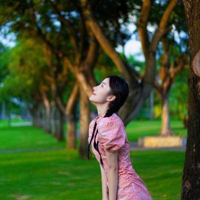 校园模特