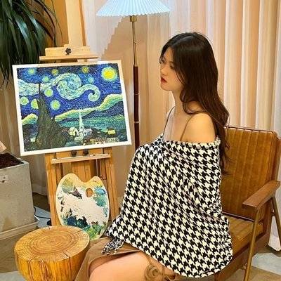 纪实模特