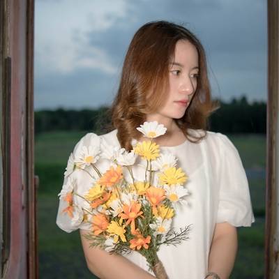 情绪模特