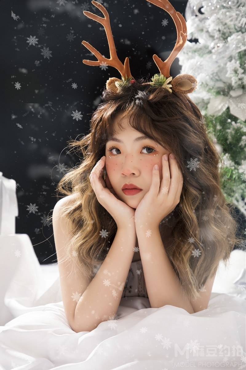妆容模特
