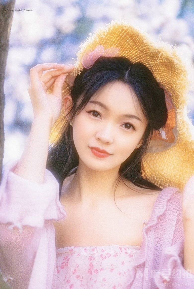 胶片模特