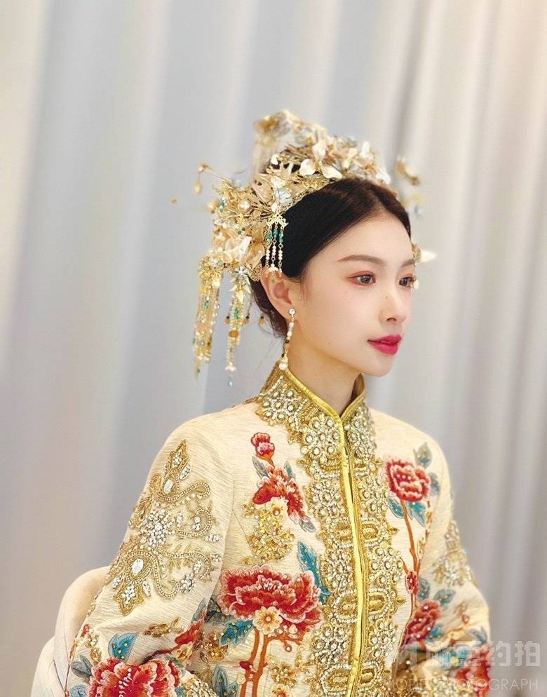 妆容模特