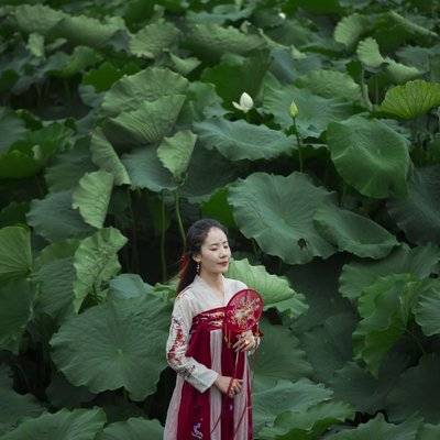 汉服模特