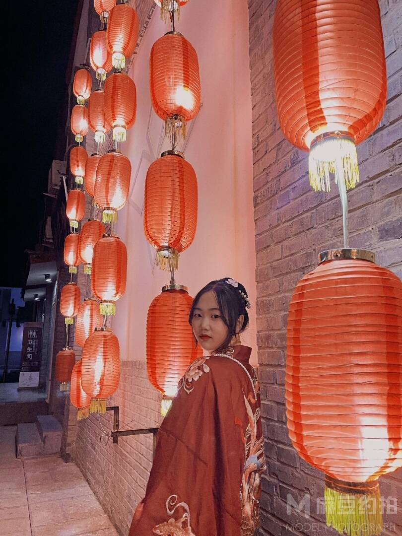 夜景模特