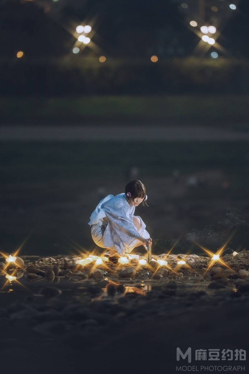 夜景模特