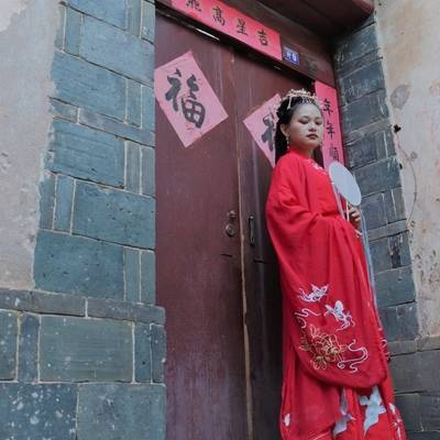汉服模特