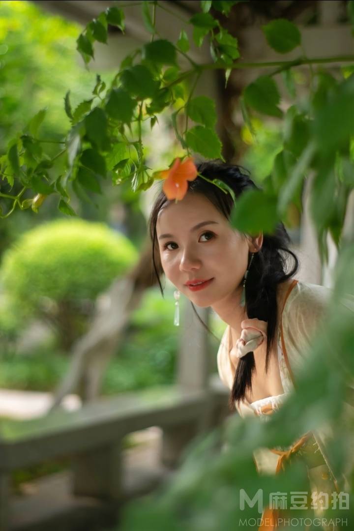 汉服模特